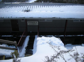 Tyrola 2 With Parking